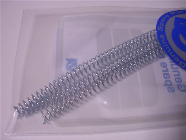 0367 151030 - STUETZFEDER