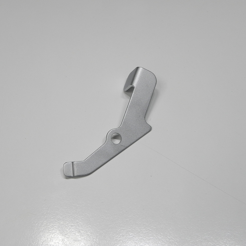 0667 115490 - release lever