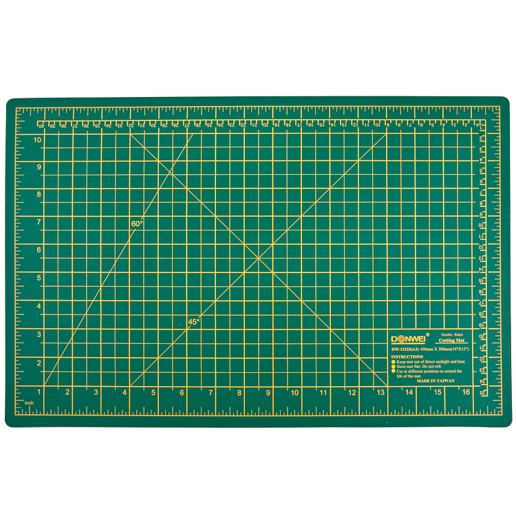 DW-12123 - SCHNEIDERMATTE, SELBSTHEILEND, 45X30 CM, DICKE 3 MM